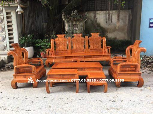 Bộ bàn ghế tần thuỷ hoàng gỗ gõ đỏ cột 12, cột liền, yếm liền, mặt bàn là ván liền.