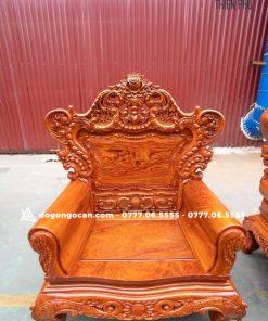 Bộ bàn ghế hoàng gia luxury gỗ hương đá mẫu mới 2025 22 Bộ bàn ghế hoàng gia luxury gỗ hương đá mẫu mới 2024