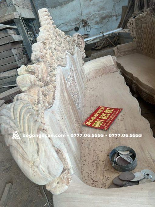 Bộ Ghế Louis Hoàng Gia Nguyên Khối Gỗ Gõ Đỏ 10 món