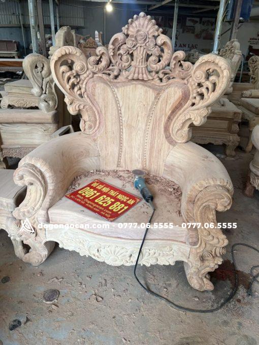 Bộ Ghế Louis Hoàng Gia Nguyên Khối Gỗ Gõ Đỏ 10 món