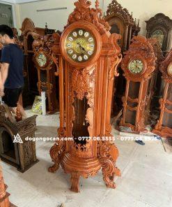 Đồng hồ Hoàng Gia - Mặt Quỷ gỗ Hương Đá cao 2m 10 Đồng hồ Hoàng Gia – Mặt Quỷ gỗ Hương Đá cao 2m