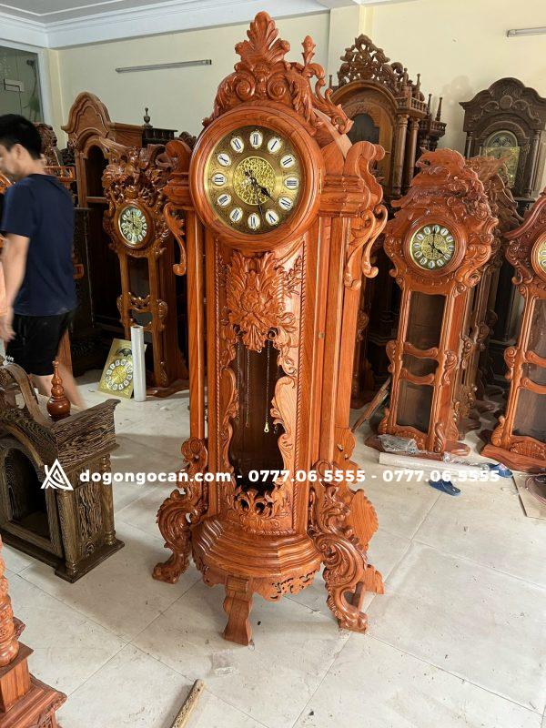 Đồng hồ Hoàng Gia - Mặt Quỷ gỗ Hương Đá cao 2m 3 Đồng hồ Hoàng Gia – Mặt Quỷ gỗ Hương Đá cao 2m