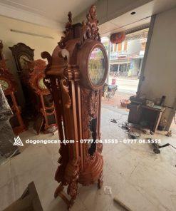 Đồng hồ Hoàng Gia - Mặt Quỷ gỗ Hương Đá cao 2m 15 Đồng hồ Hoàng Gia – Mặt Quỷ gỗ Hương Đá cao 2m