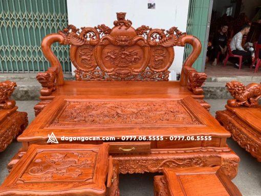Bộ Bàn Ghế Nghê Bảo Đỉnh Cột 12 Chân 14 Gỗ Hương Đá