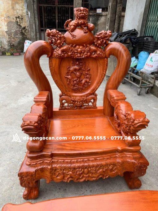 Bộ Bàn Ghế Nghê Bảo Đỉnh Cột 12 Chân 14 Gỗ Hương Đá