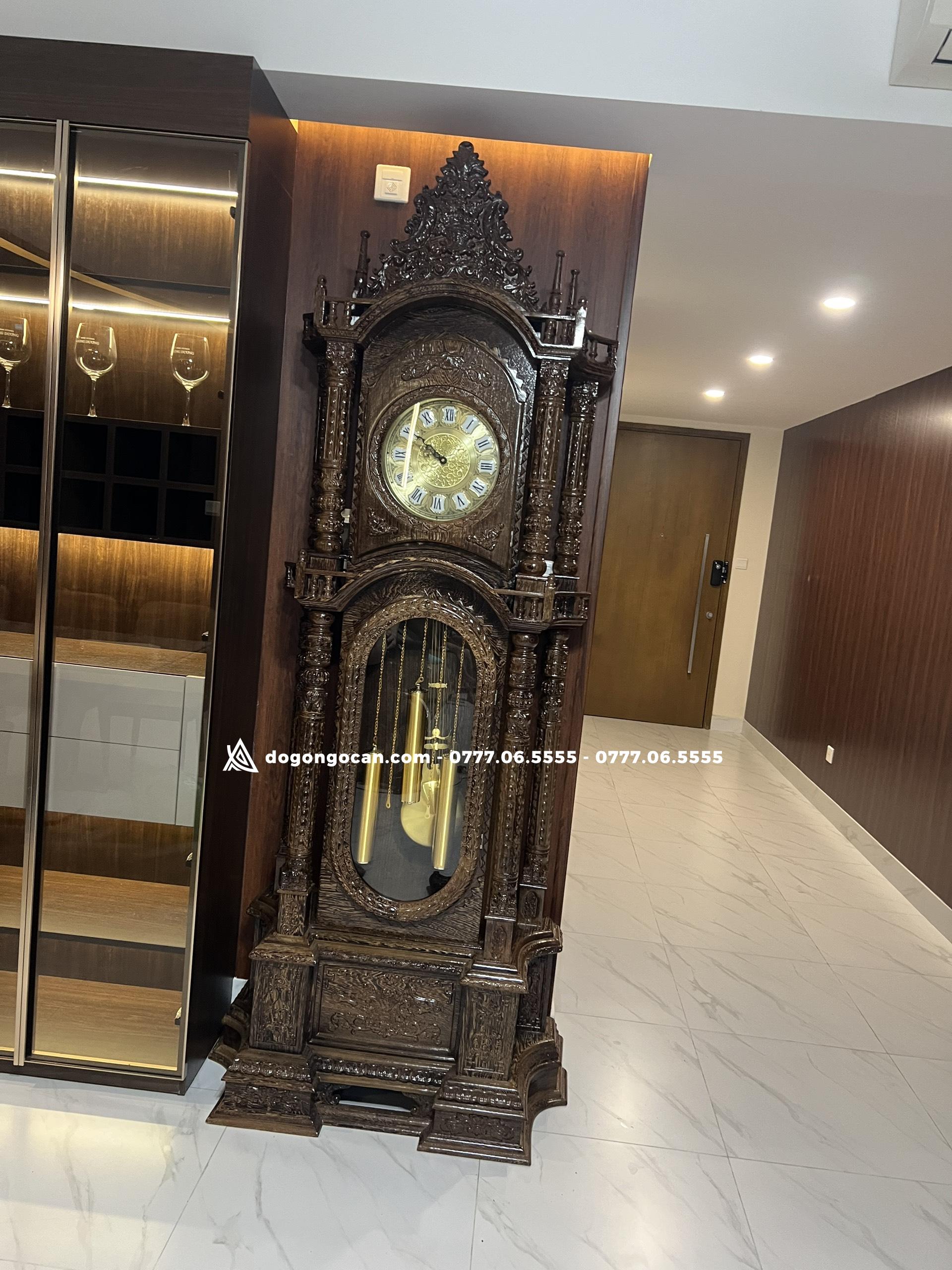 Đồng Hồ Tứ Trụ gỗ mun đuôi công cao 2m3 máy sunny hàn quốc 2 Cây Đồng Hồ Tứ Trụ Gỗ Mun Đuôi Công Nam Phi