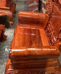 Bộ bàn ghế hoàng gia luxury gỗ hương đá mẫu mới 2025 27 Bộ bàn ghế hoàng gia luxury gỗ hương đá mẫu mới 2024