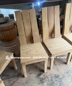 Bộ bàn ăn mẫu mới 6 ghế gỗ gõ đỏ phong cách hiện đại (Chú Minh, Hải Phòng)