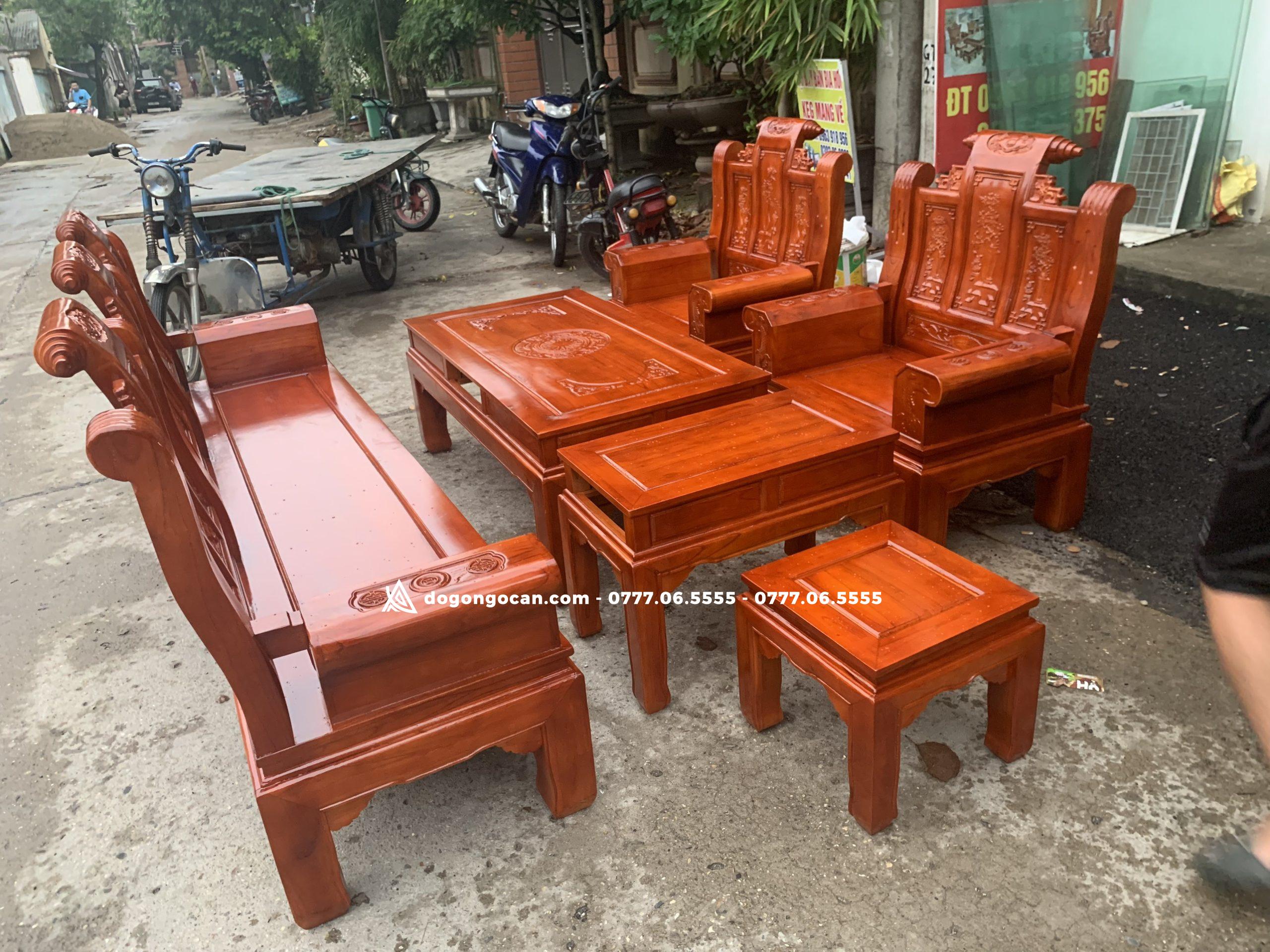 Bộ Bàn Ghế Phòng Khách Âu Á Chương Cuốn Thư Gỗ Xoan Ta 5 Bộ Bàn Ghế Phòng Khách Âu Á Chương Cuốn Thư Gỗ Xoan Ta