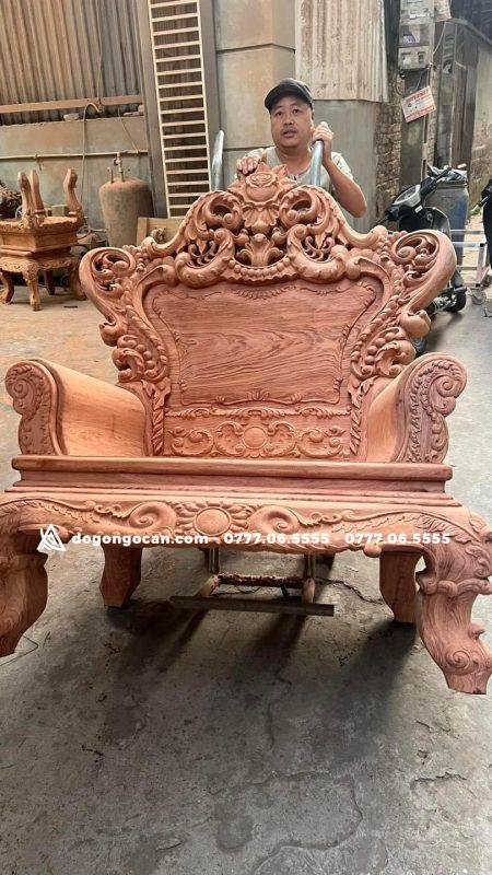 Bộ bàn ghế Hoàng Gia tân cổ điển tay liền khối chân 14 gỗ hương đá (Chú Minh, Vĩnh Phúc) 10 Bộ bàn ghế Hoàng Gia tân cổ điển tay liền khối chân 14 gỗ hương đá (Chú Minh, Vĩnh Phúc)