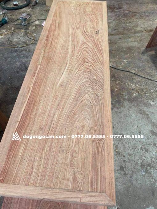 Kệ tivi VÁT gỗ Hương Đá dài 2m4