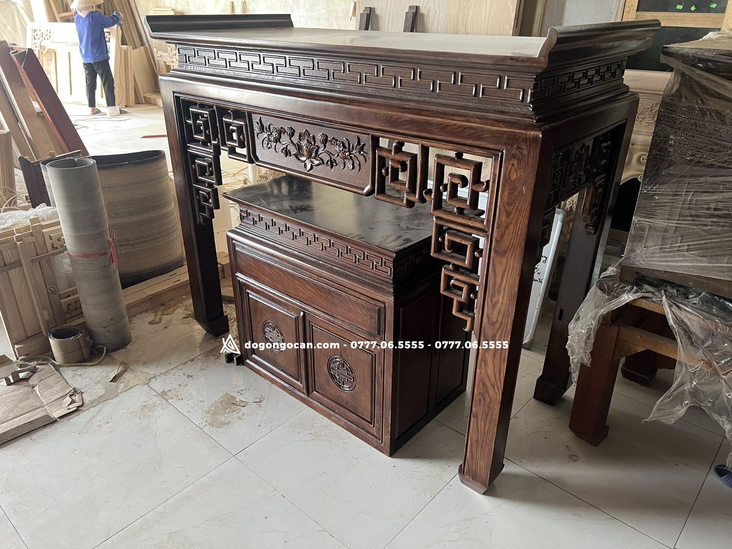 Bàn thờ án gian chân 12 gỗ sồi phun màu giả óc chó 5 BÀN THỜ ÁN GIAN GỖ SỒI 1M97 – MẪU TRẠM SEN Phun Màu Gỗ Óc Chó