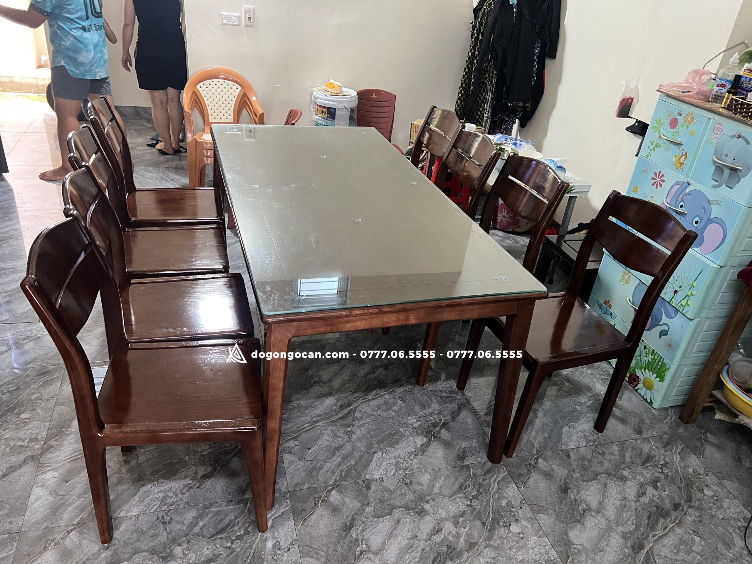 Bộ bàn ăn gỗ sồi 1m8 kèm 8 ghế màu óc chó BG205 5 Bộ bàn ăn gỗ sồi 1m8 kèm 8 ghế màu óc chó BG205