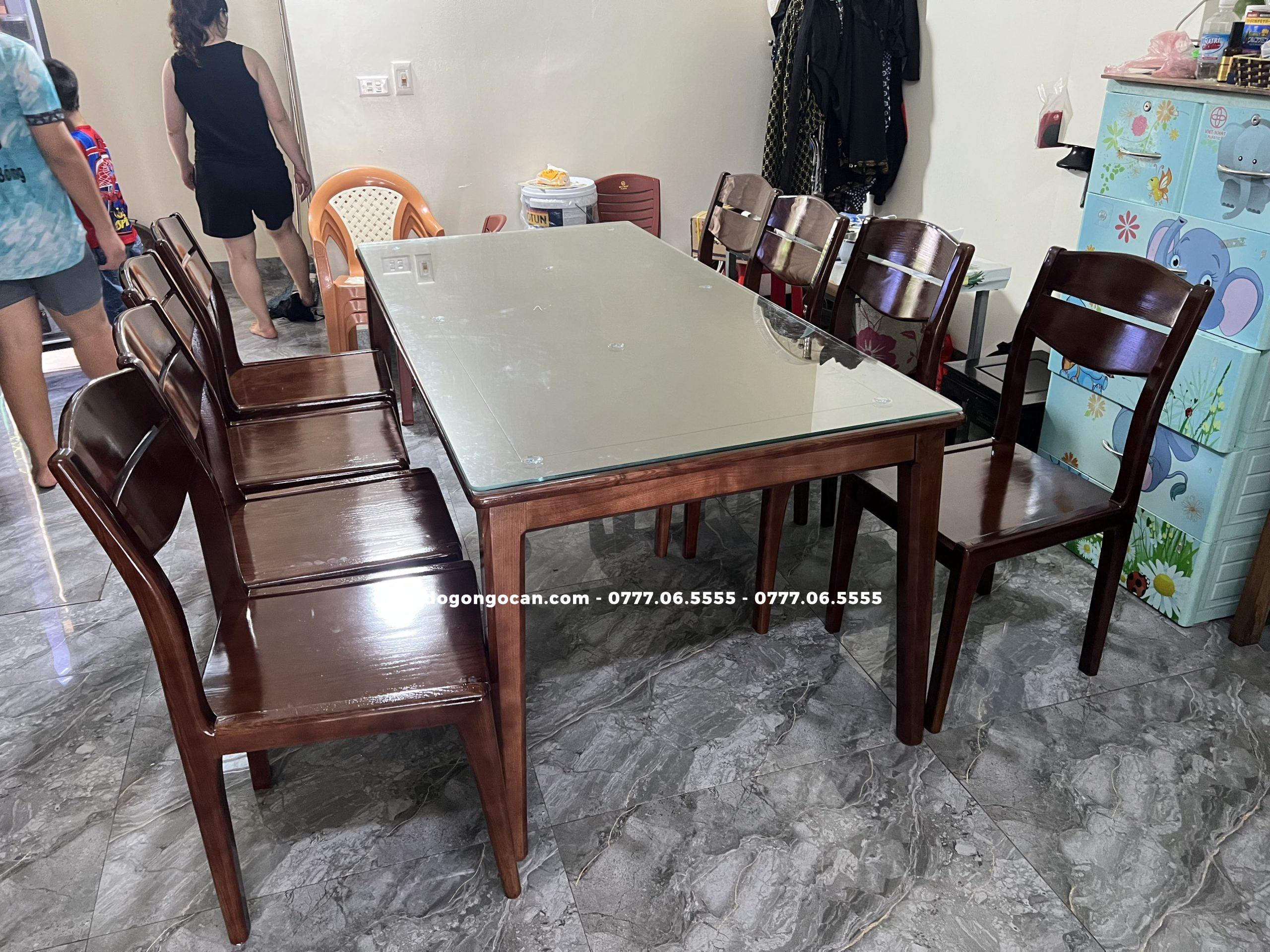 Bộ bàn ăn gỗ sồi 1m8 kèm 8 ghế màu óc chó BG205 8 Bộ bàn ăn gỗ sồi 1m8 kèm 8 ghế màu óc chó BG205