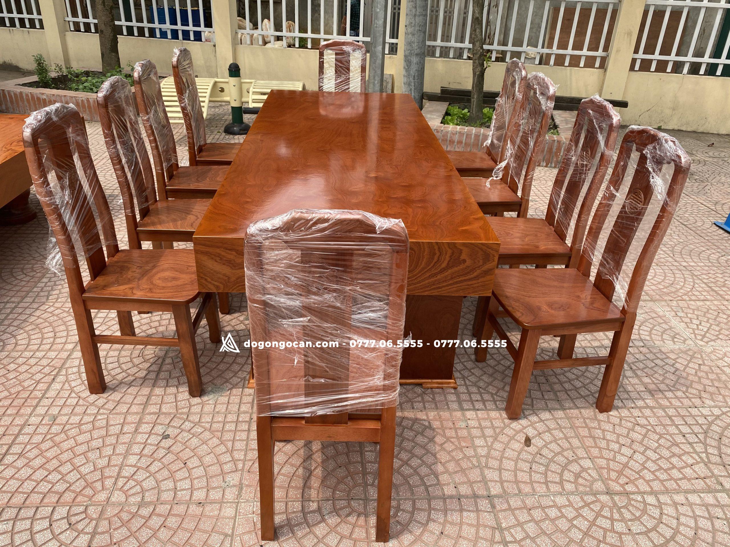 Bàn Ăn Đóng Hộp 10 Ghế Xẻ Quạt Gỗ Hương Đá – Chị Nga (Thái Bình) 2 Bàn Ăn Đóng Hộp 10 Ghế Xẻ Quạt Gỗ Hương Đá – Chị Nga (Thái Bình)
