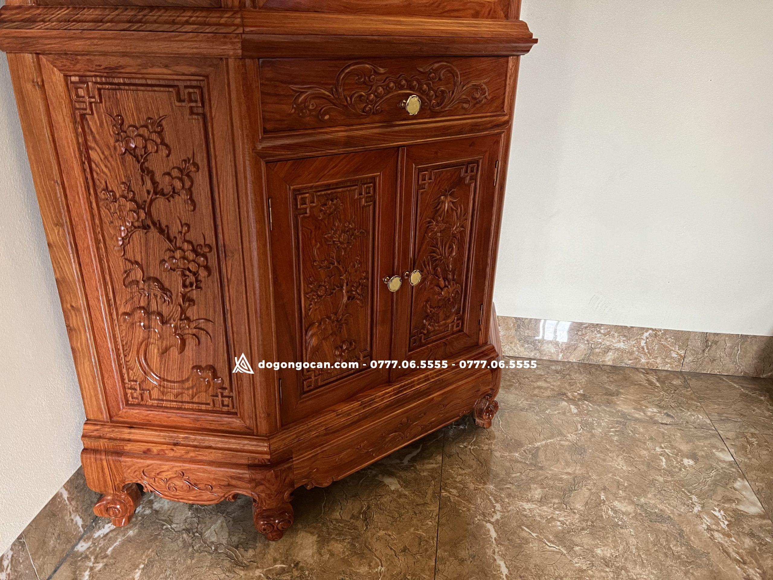 Tủ rượu hàng đẹp gỗ hương đá góc 70cm ( anh Thảo - Hà Nội ) 7 Tủ rượu hàng đẹp gỗ hương đá góc 70cm ( anh Thảo – Hà Nội )