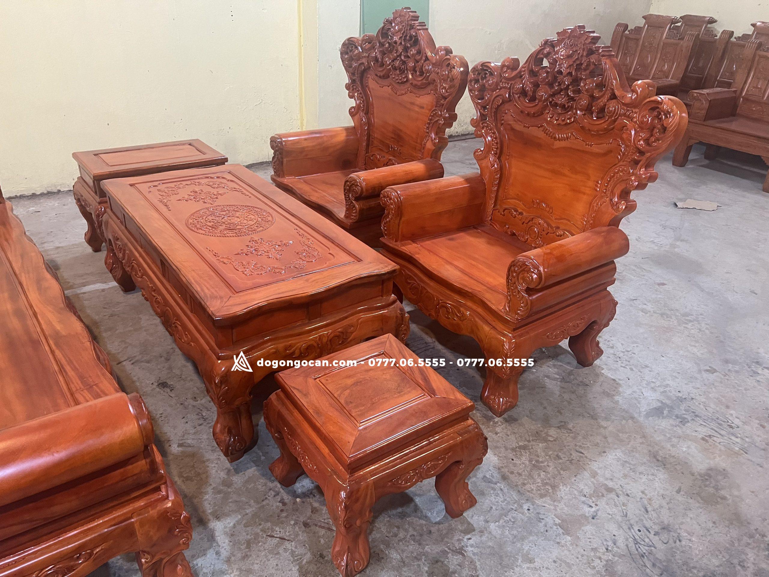 Bộ bàn ghế phòng khách hoàng gia vách trơn gỗ lim đồng bằng 10 Bộ bàn ghế phòng khách hoàng gia vách trơn gỗ xà cừ hàng vip khuôn 4 ván 2