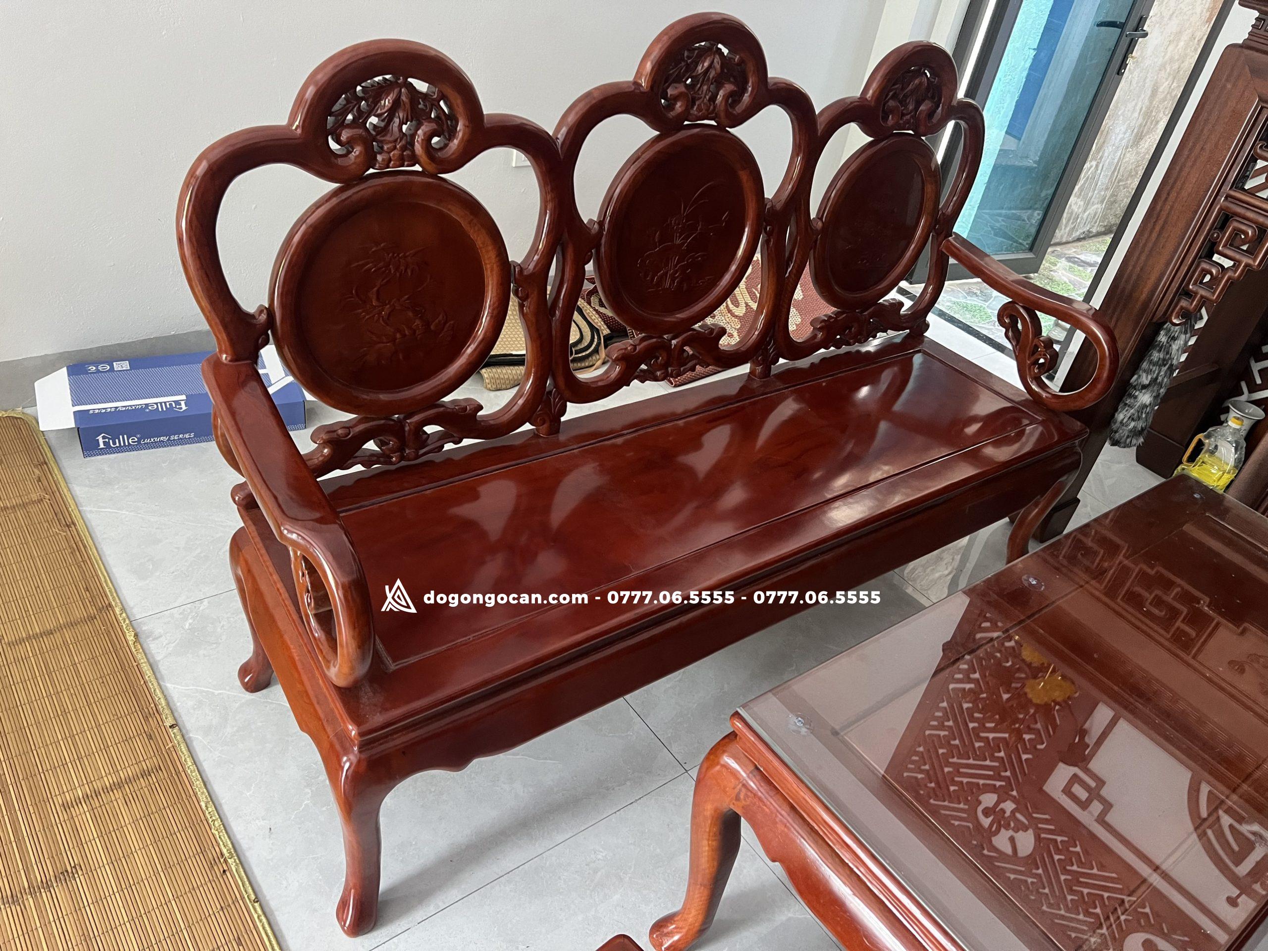 Bộ bàn Ghế Phòng Khách guột gỗ nhãn mẫu đào hàng đẹp 4 Bộ bàn Ghế Phòng Khách guột gỗ nhãn mẫu đào hàng đẹp