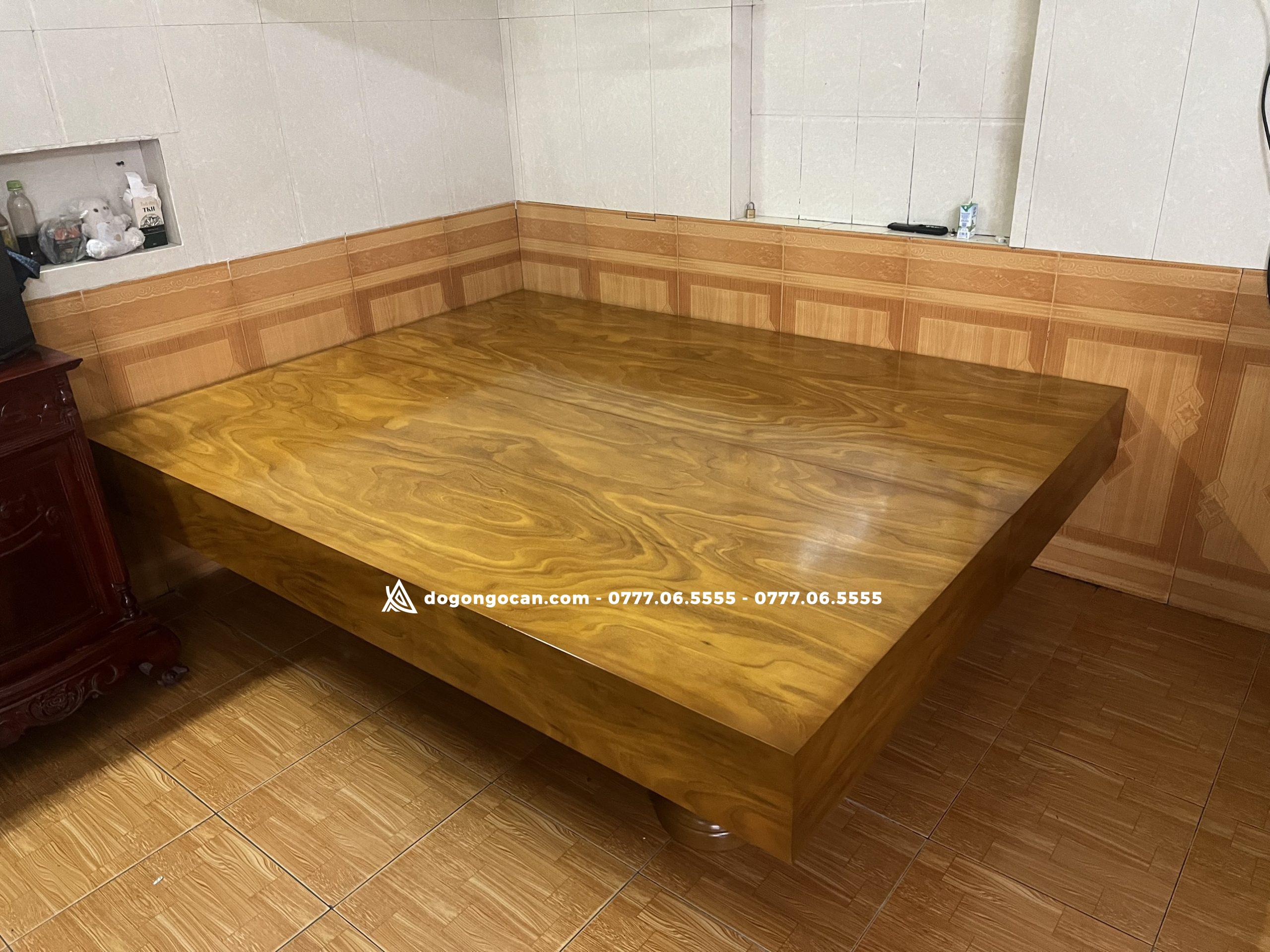 Bộ chiếu ngựa gỗ hương xám đóng hộp 4 Bộ chiếu ngựa gỗ hương xám đóng hộp
