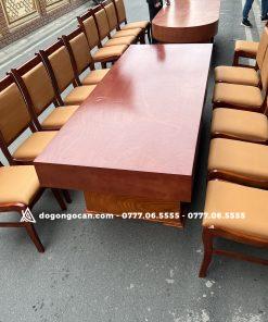 Bộ bàn ghế ăn gỗ hương đá và 10 ghế bọc da nhập khẩu Italia ( Anh Minh – Sóc Sơn , HN )