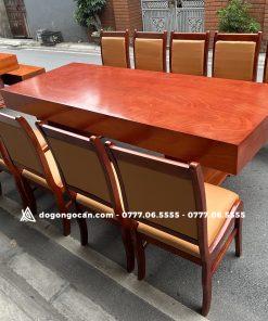 Bộ bàn ghế ăn gỗ hương đá và 10 ghế bọc da nhập khẩu Italia ( Anh Minh – Sóc Sơn , HN )