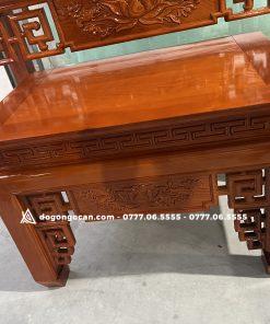 Án Gian Chất Liệu Gỗ Sồi Nga kích thước 1m75