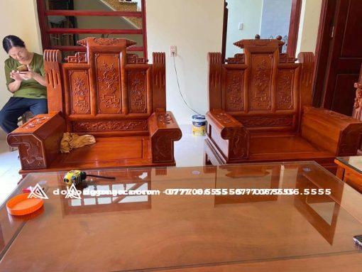 Bộ bàn ghế âu á hộp kiểu cuốn thư gỗ hương đá - Hình ảnh 3