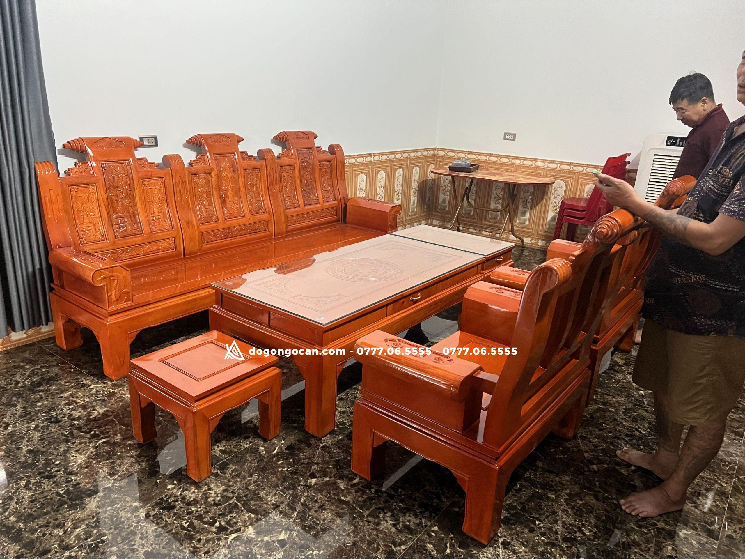 Bộ Bàn Ghế Âu Á Hộp Cuốn Thư Gỗ Xoan Ta Giá Rẻ tại Hà Nội 2 Bộ Bàn Ghế Âu Á Hộp Cuốn Thư Gỗ Xoan Ta Giá Rẻ tại Hà Nội