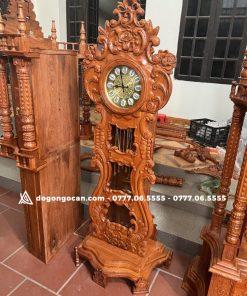 Đồng hồ hoa lá tây kích thước cao 170 cm sâu 75 cm gỗ hương đá . 16 Đồng hồ hoa lá tây kích thước cao 170 cm sâu 75 cm gỗ hương đá .