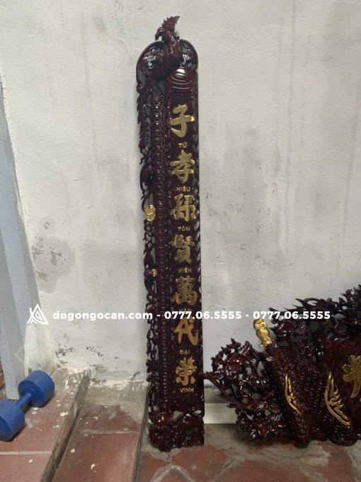 Cuốn Thư Câu Đối Gỗ Gụ Lào Màu Chín Mận