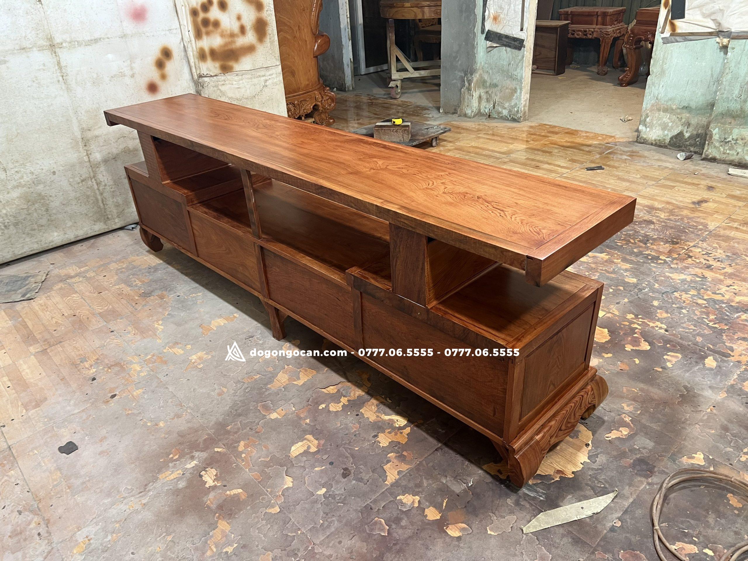 Kệ tivi sofa trơn logo quả táo gỗ hương đá dễ lau chùi 6 Kệ tivi sofa trơn logo quả táo gỗ hương đá dễ lau chùi