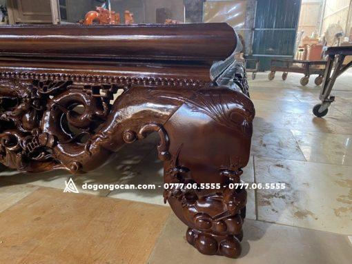 Sập Nằm Chân Quỳ Đục Ngũ Phúc Gỗ Gụ Màu Chín Mận