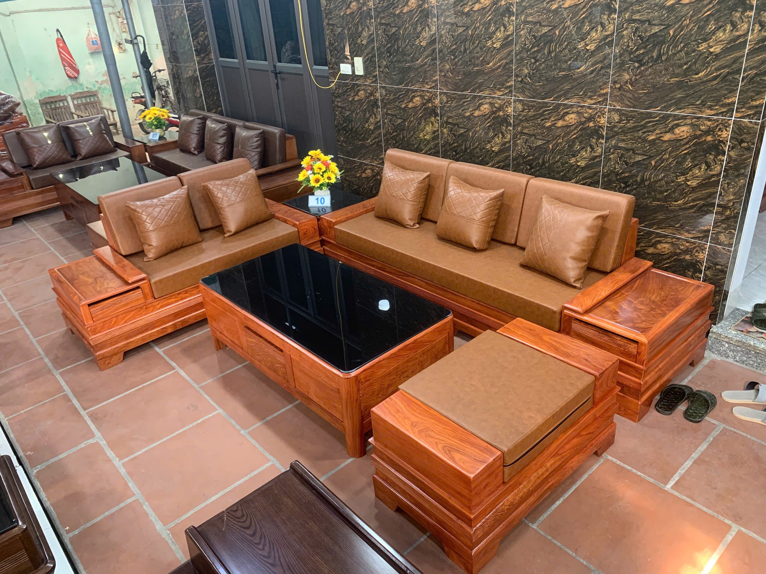 Bộ bàn ghế Sofa Chân Pháo Gỗ Hương Đá Nam Phi