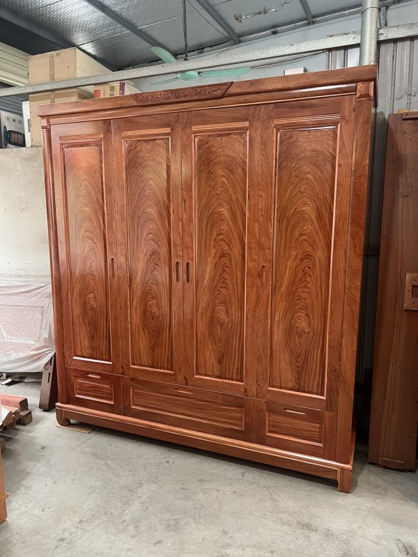 tu quan ao 4 canh go huong da veneer VRu6